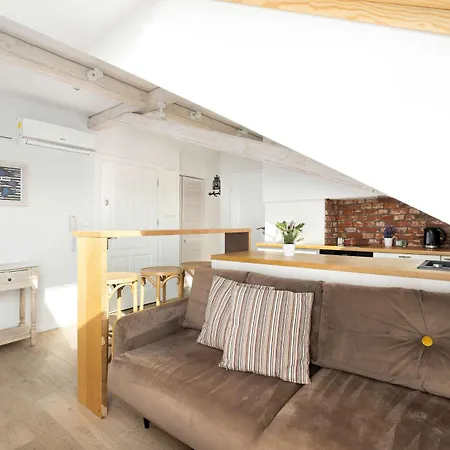 Apartamento Komfortowy Z Klimatyzacja By Renters Cracovia